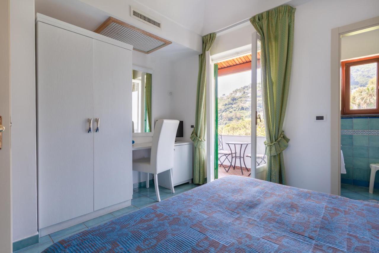 Hotel Don Felipe Ischia Exterior photo