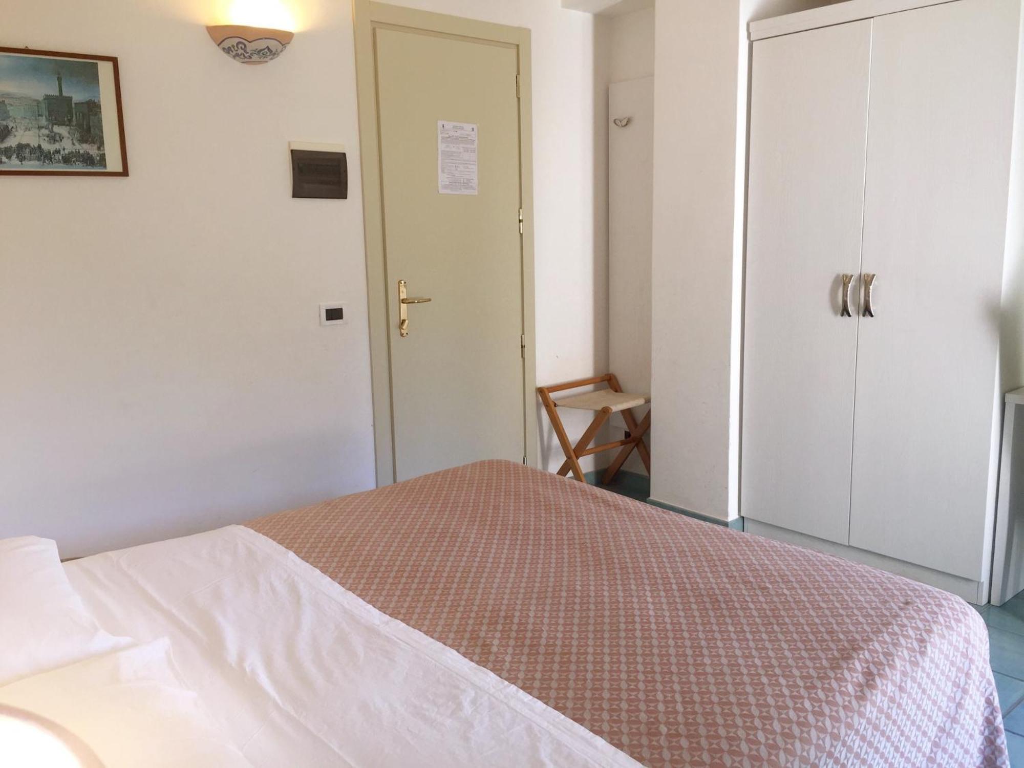 Hotel Don Felipe Ischia Room photo